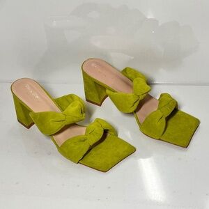 TORGEIS Flamingo Knotted Block Heel Sandals